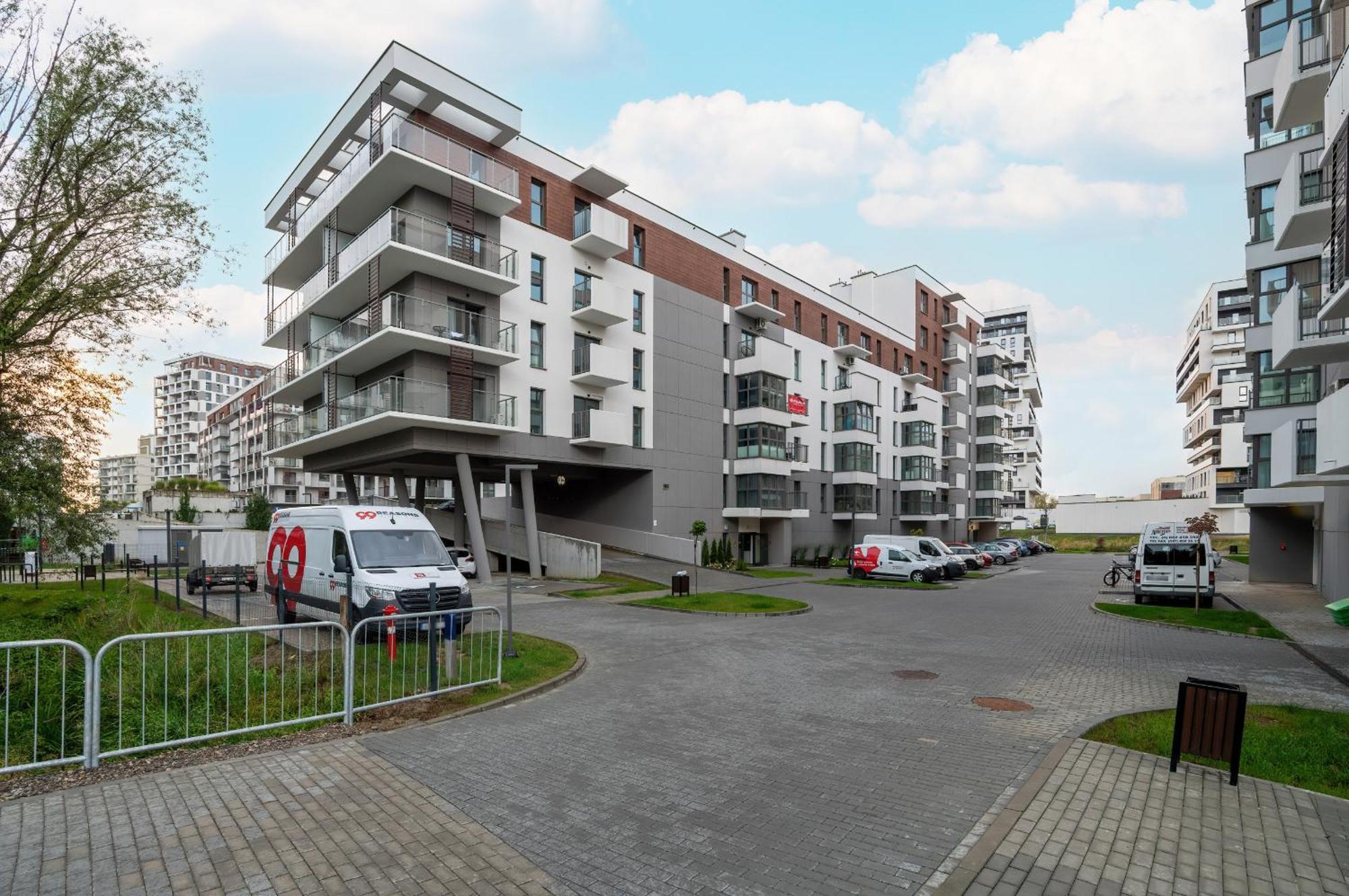 Apartment Funkcjonalny Smart Tv & Wifi By Renters Rzeszów
