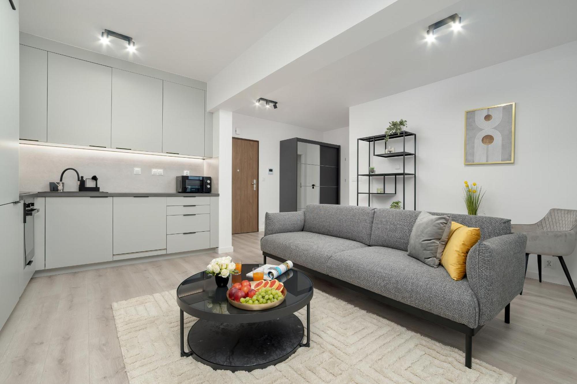 Funkcjonalny Smart Tv & Wifi By Renters Rzeszów